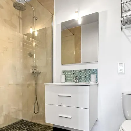 Apartment Sophia - Proche Centre - Balcon Prive - Wifi Gratuit